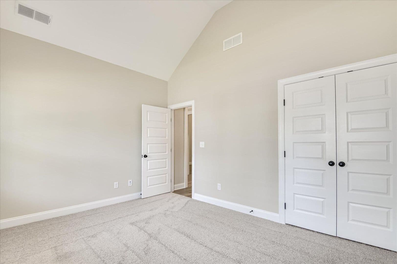 Evans House: 136 Tanager Lane