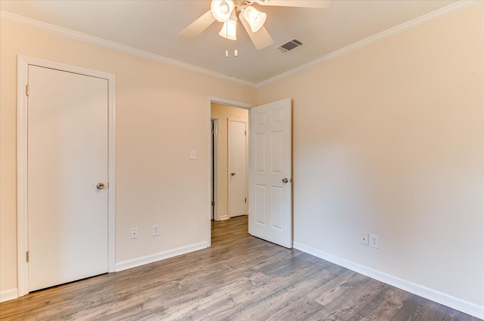 Martinez House: 230 Ronstadt Drive