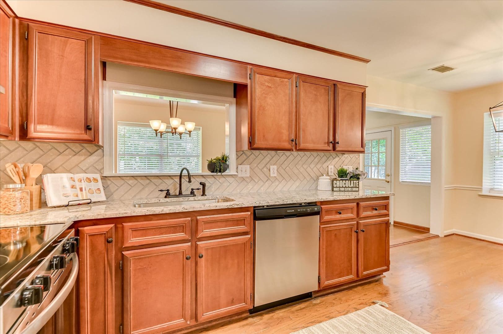 Evans House: 4655 Wellington Ct