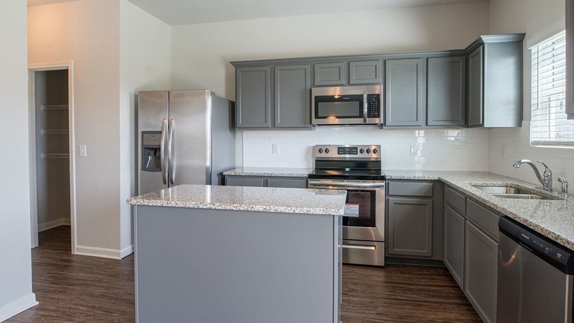 Graniteville House: 308 Geranium Street