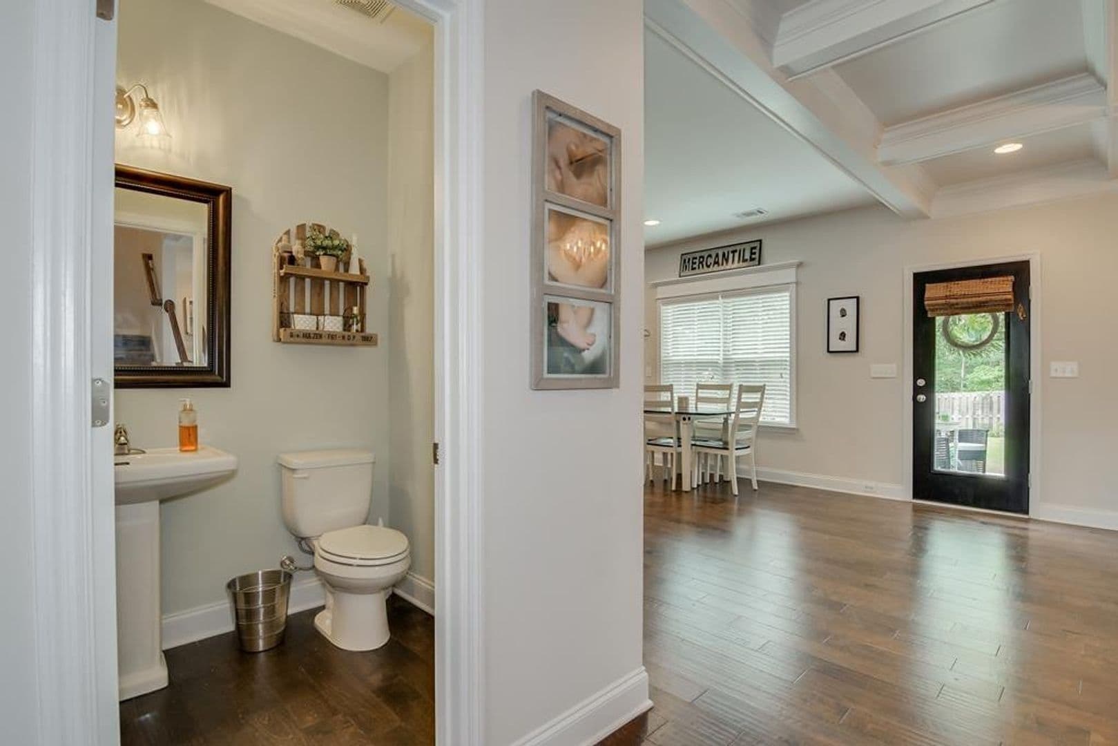 Groveotown House: 1554 Driftwood Lane