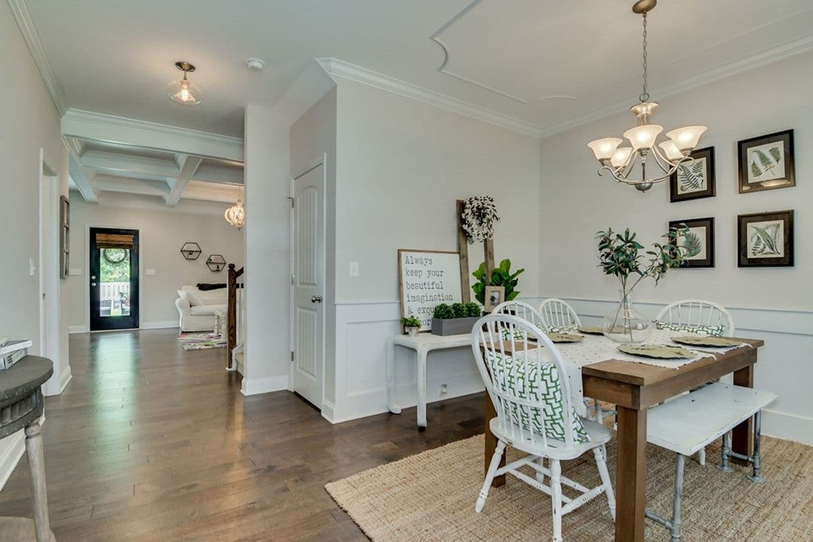 Groveotown House: 1554 Driftwood Lane