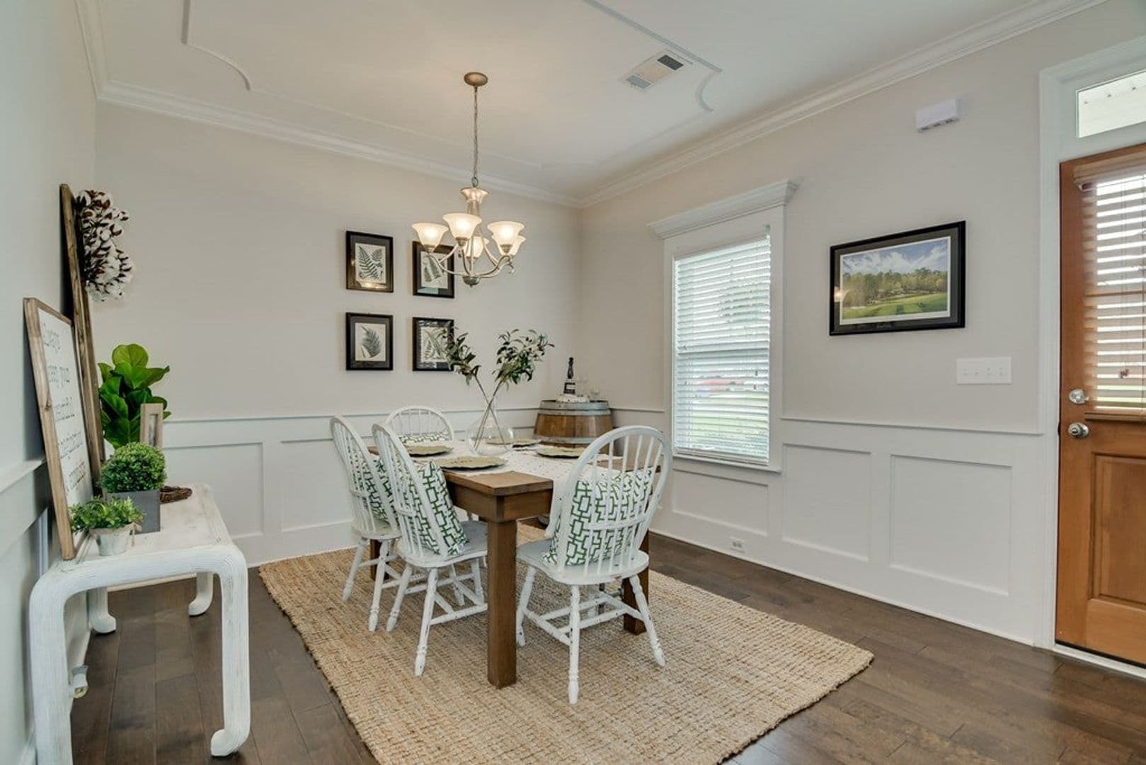 Groveotown House: 1554 Driftwood Lane