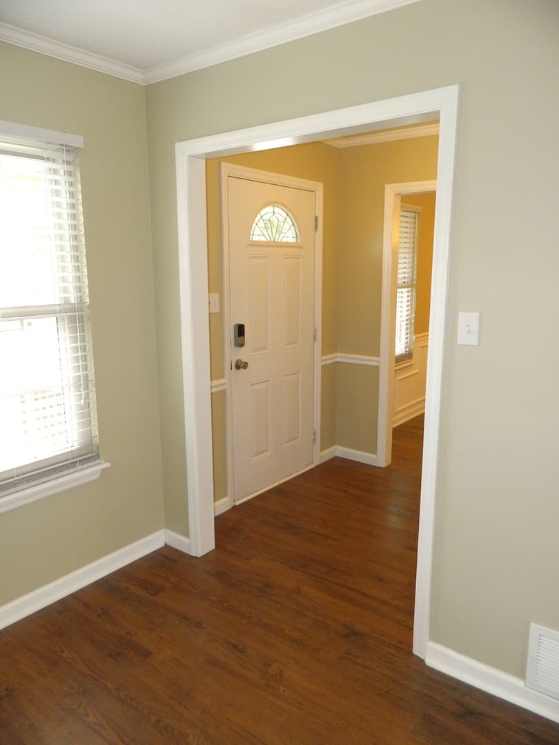 Martinez House: 635 Clinton Way