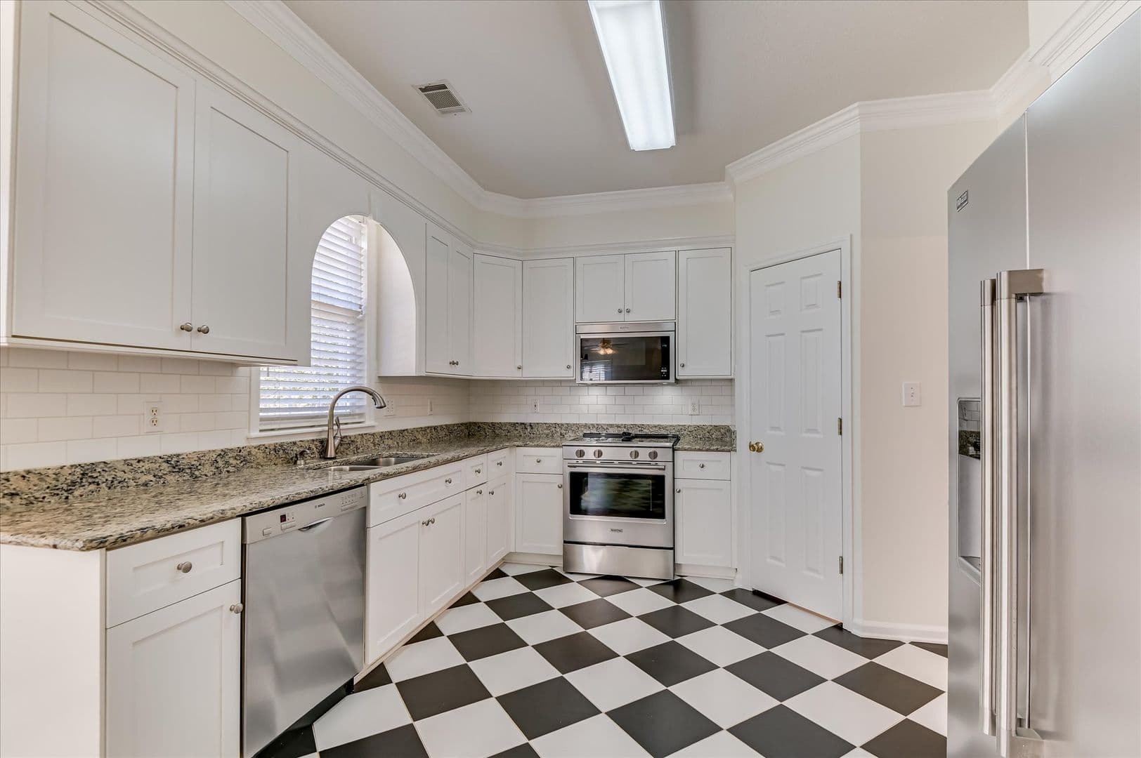 Evans House: 1338 Shadow Oak Drive