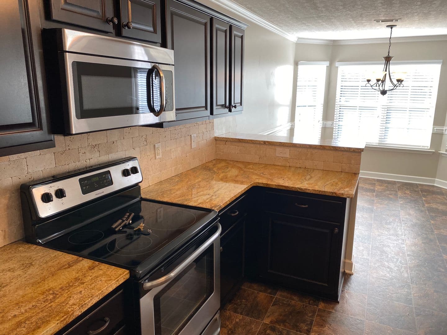 Augusta House: 2022 Hatton Ct