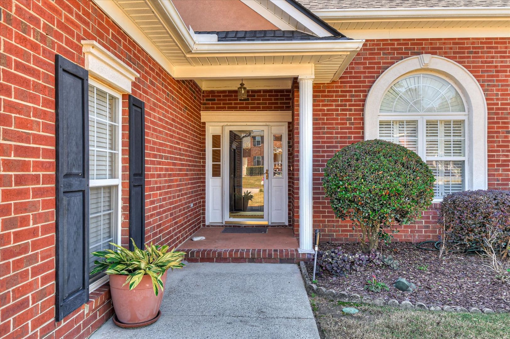 Evans House: 1338 Shadow Oak Drive