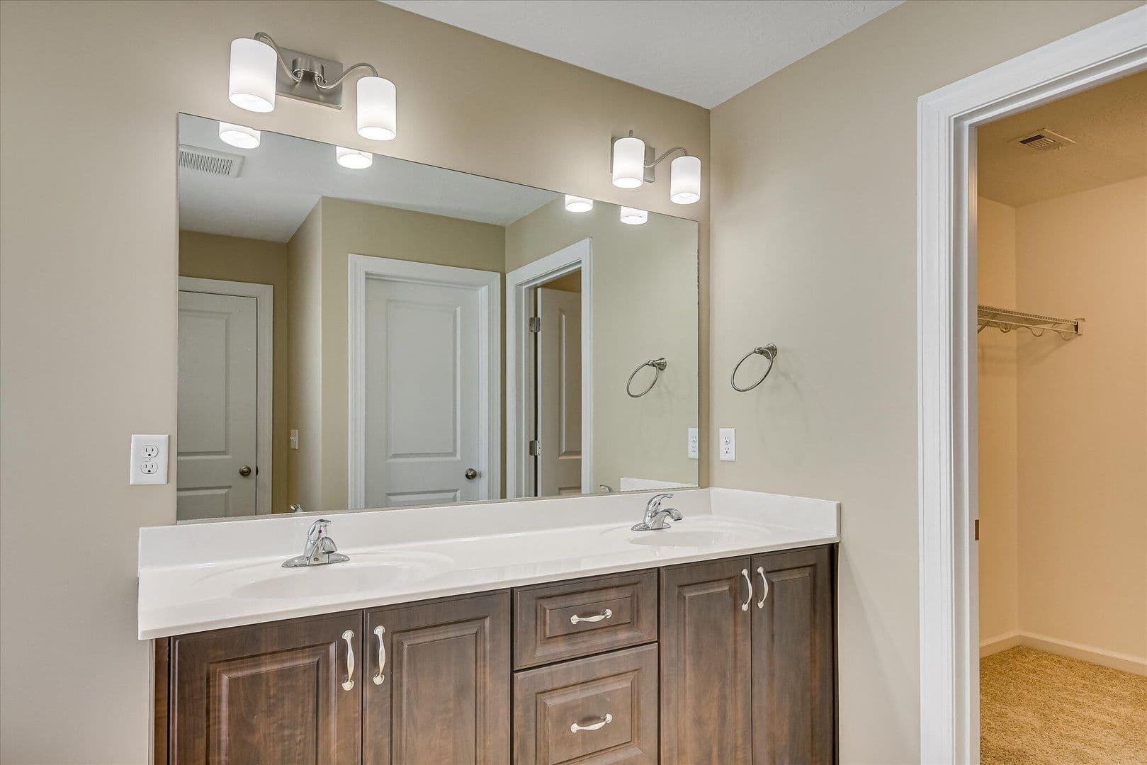 Grovetown House: 852 Williford Run Drive