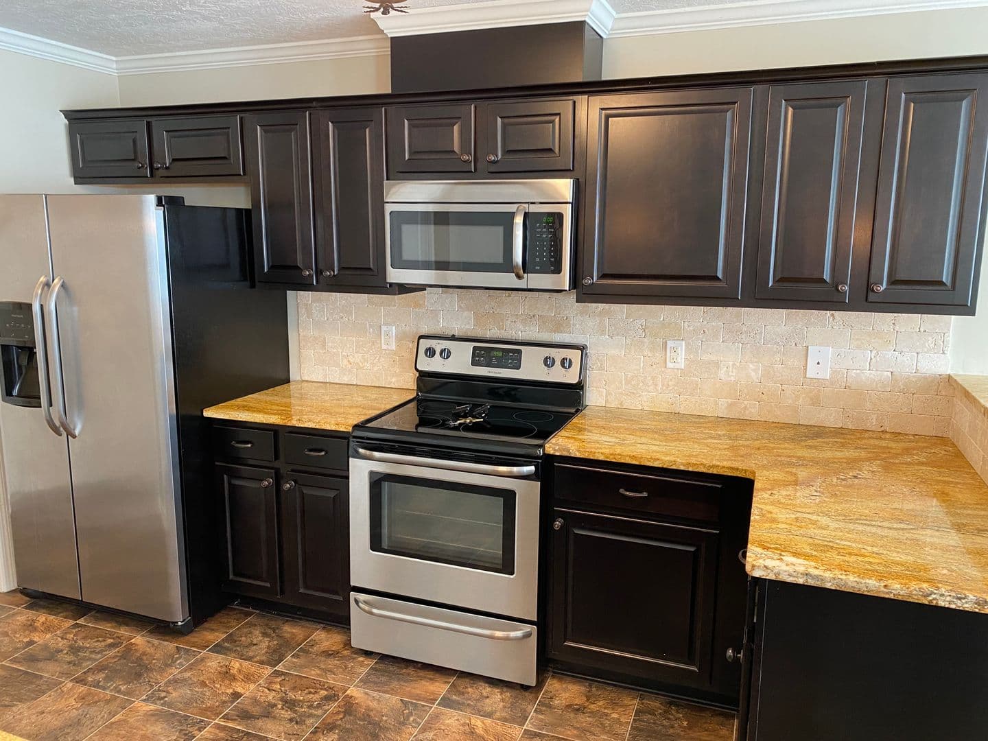 Augusta House: 2022 Hatton Ct