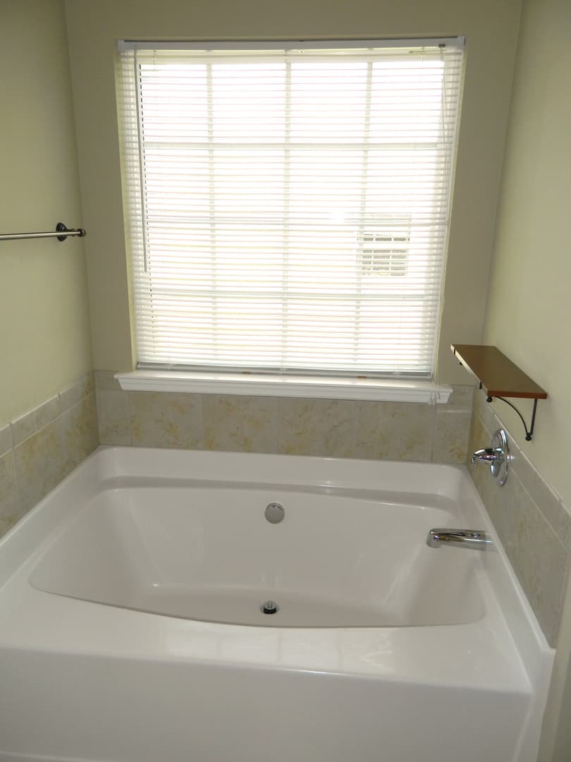 Augusta House: 810 O'sheilds Court