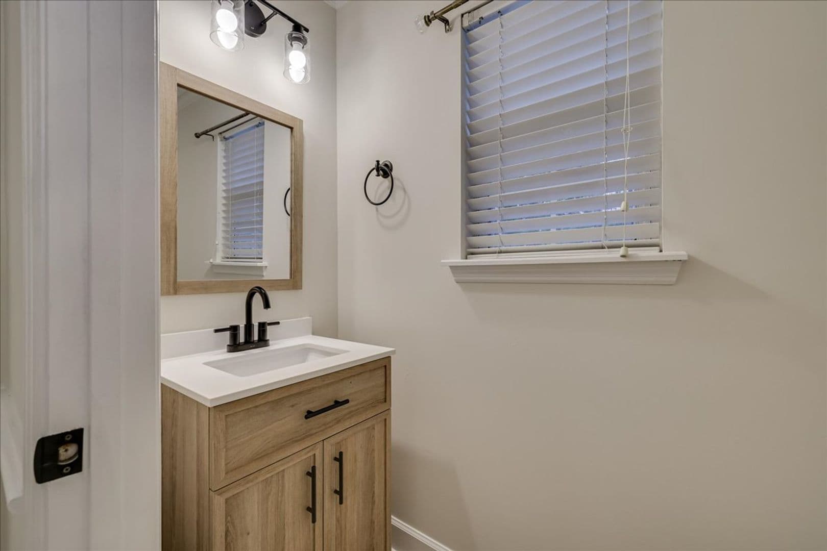 Evans House: 602 Barberry Ct