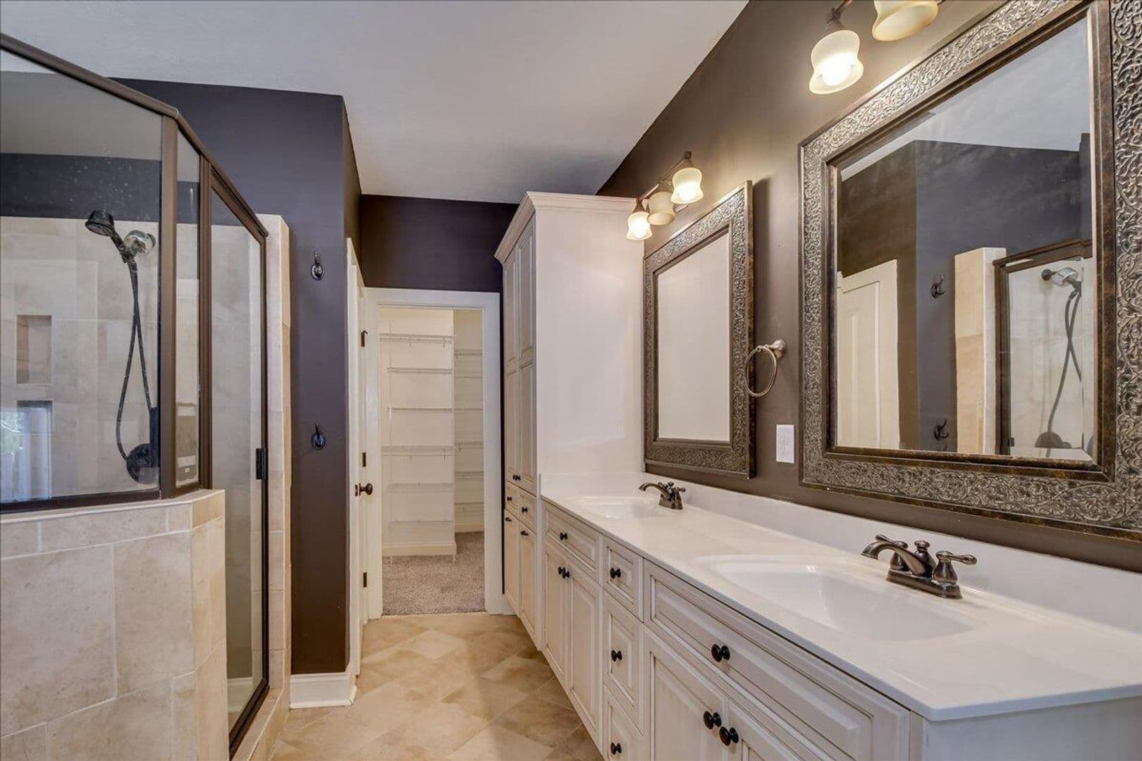Grovetown House: 208 Havelock Drive