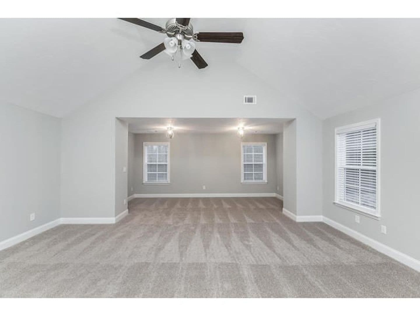 Evans House: 210 Palisade Ridge