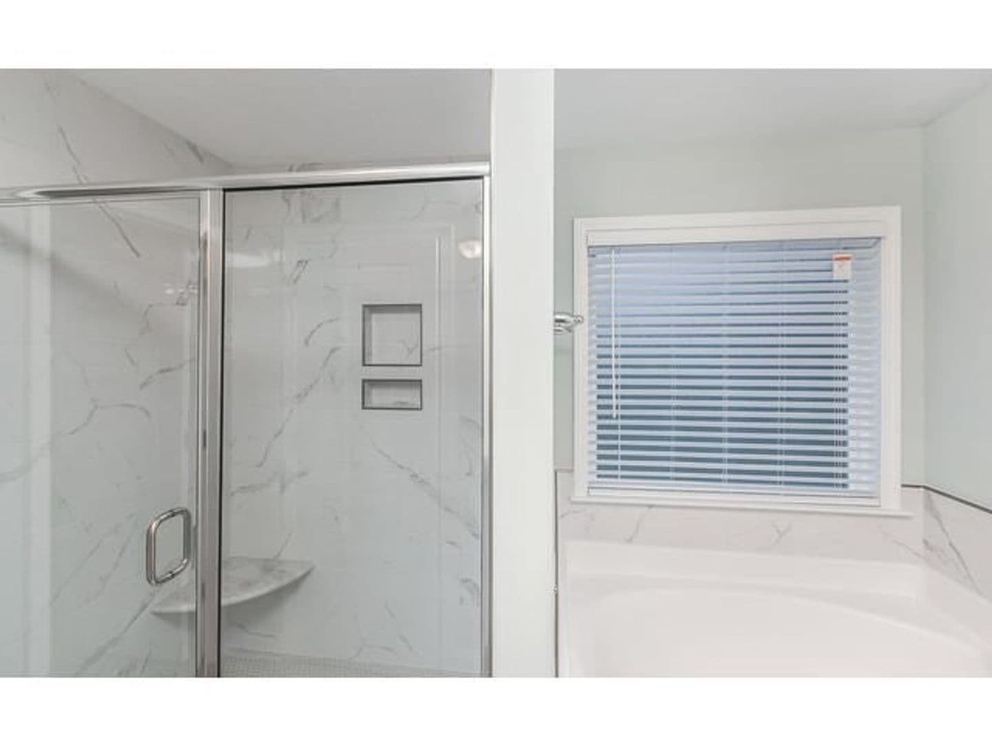 Evans House: 210 Palisade Ridge
