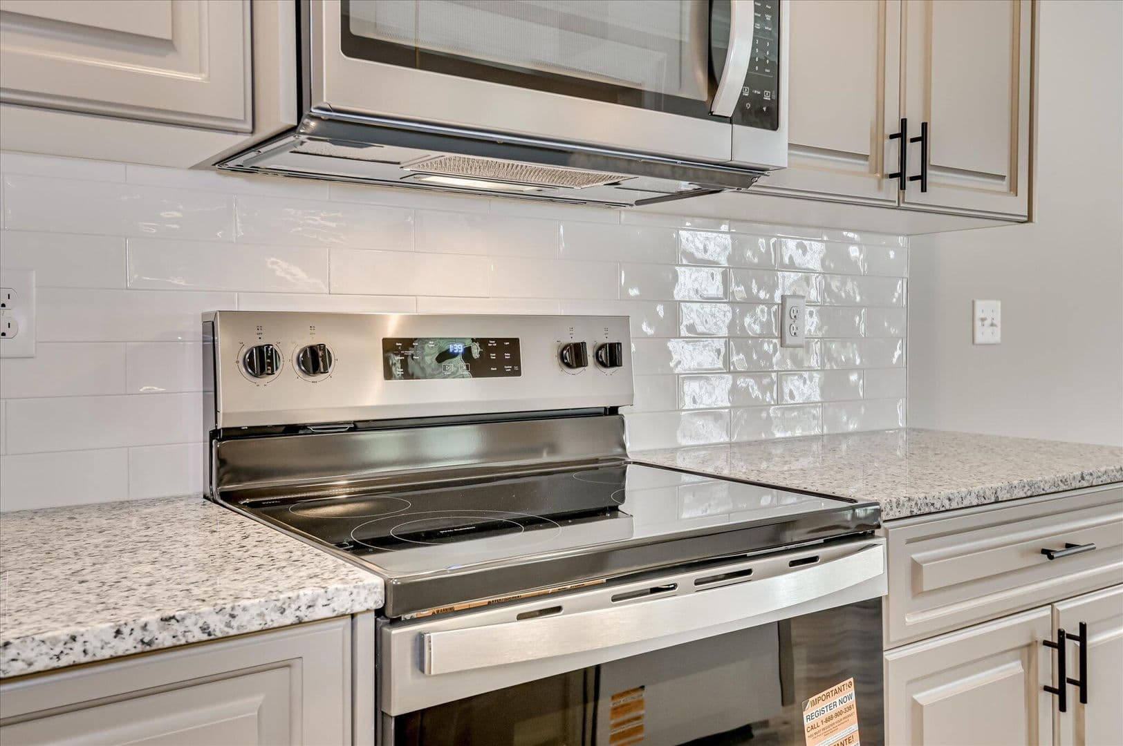 Evans House: 136 Tanager Lane