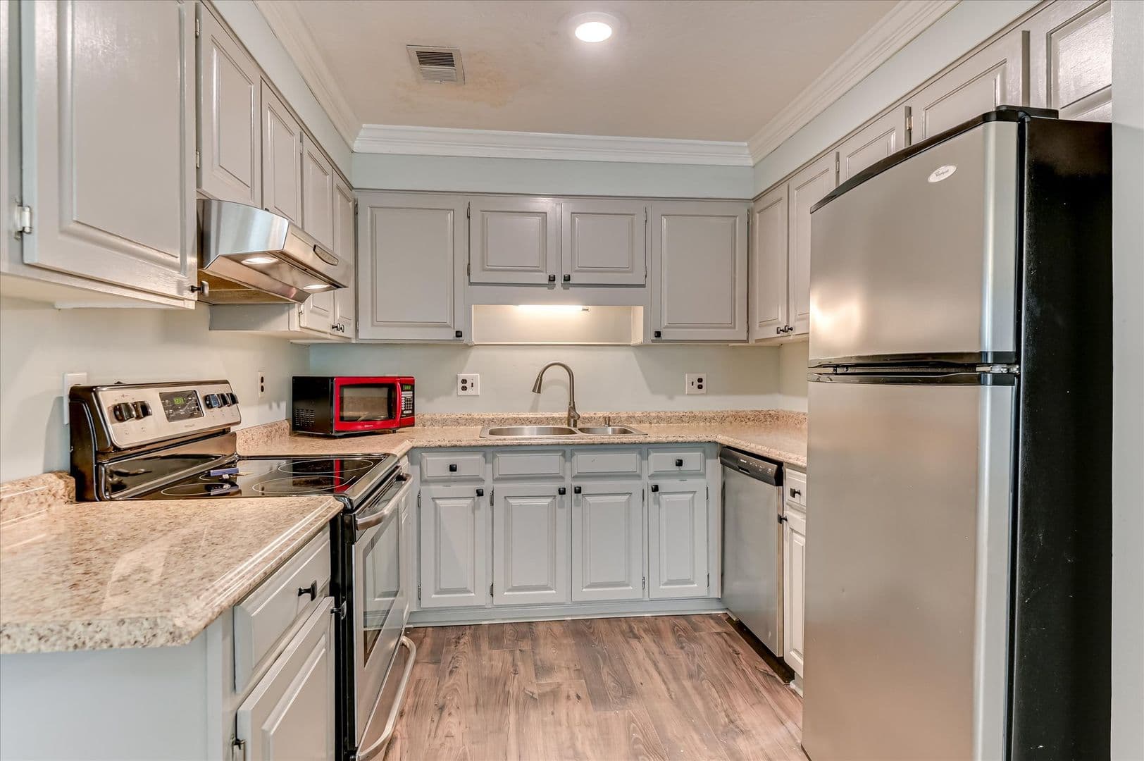 Martinez House: 230 Ronstadt Drive