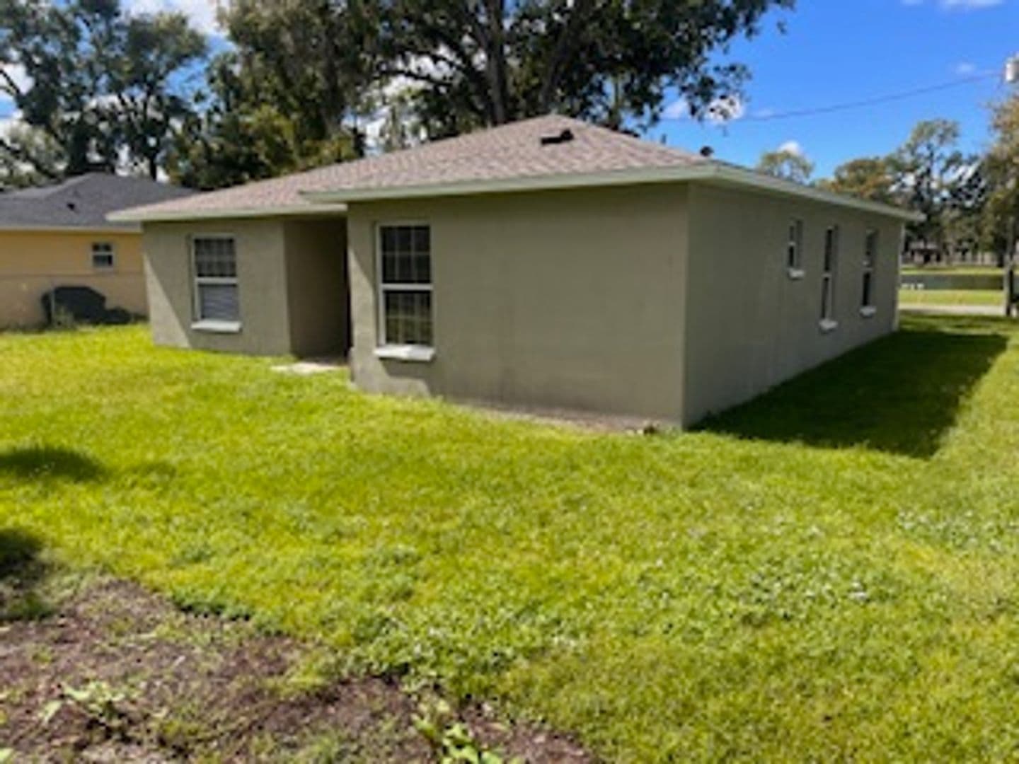 Plant City House: 106 Drake Street