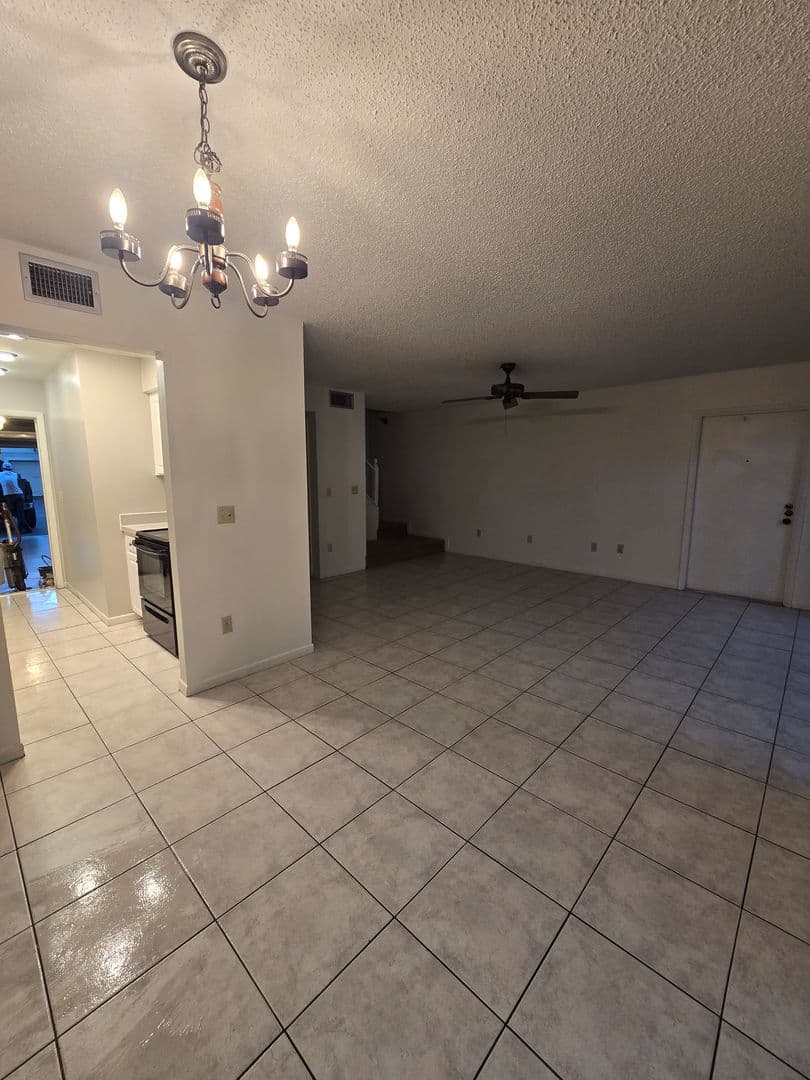Temple Terrace House: 6309 Bentbranch Court