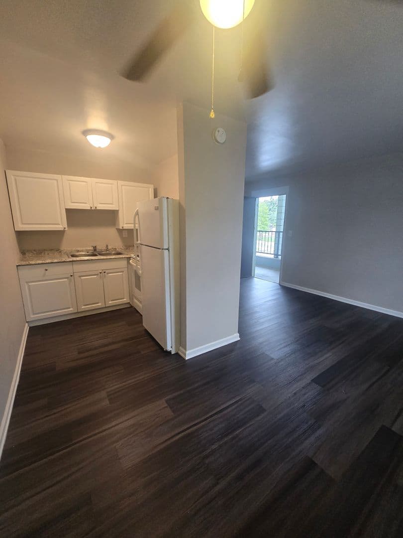 Plant City Apartment: 1703 W. Reynolds Street