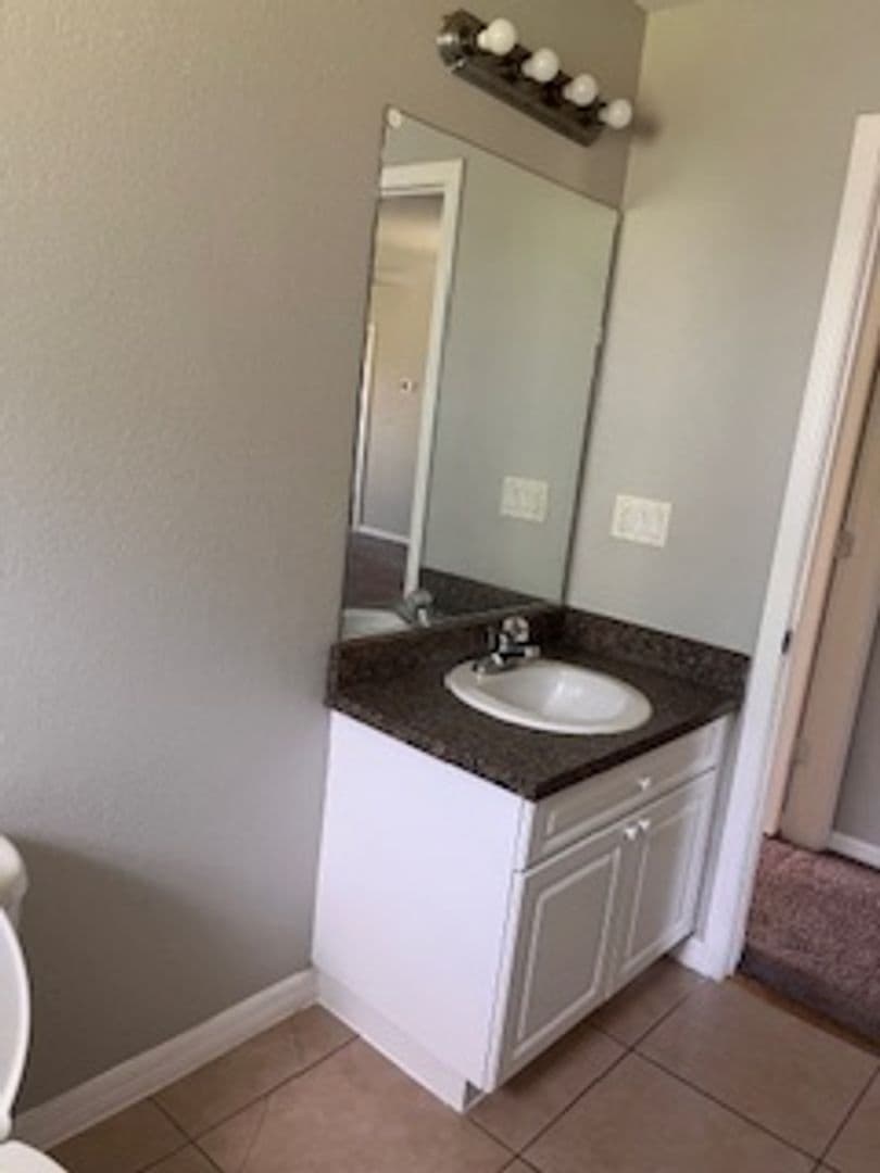 Plant City House: 106 Drake Street