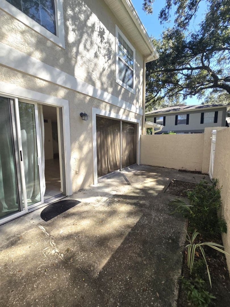 Temple Terrace House: 6309 Bentbranch Court