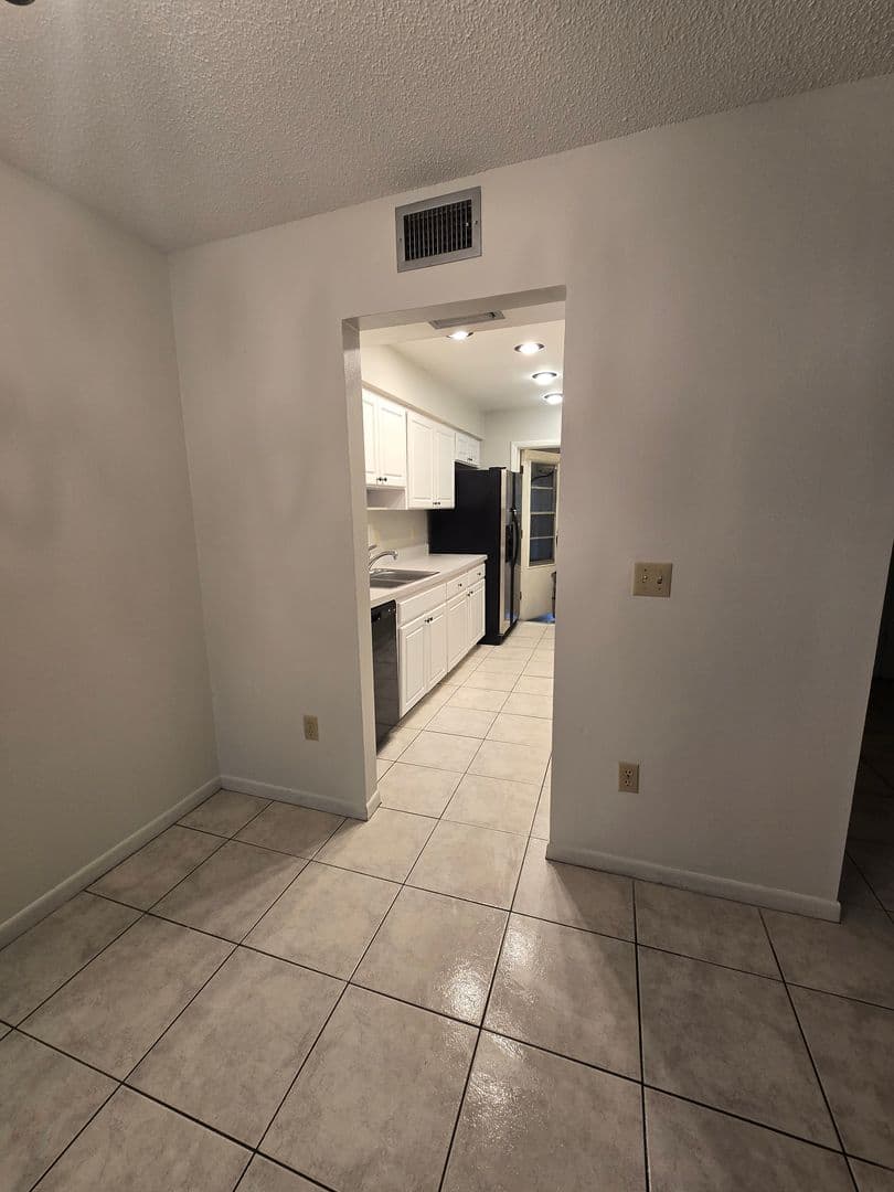 Temple Terrace House: 6309 Bentbranch Court