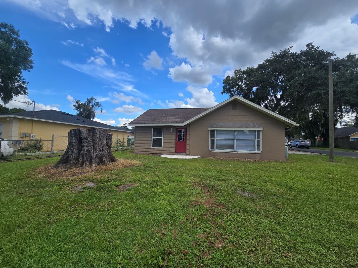 Plant City House: 102 Drake Street