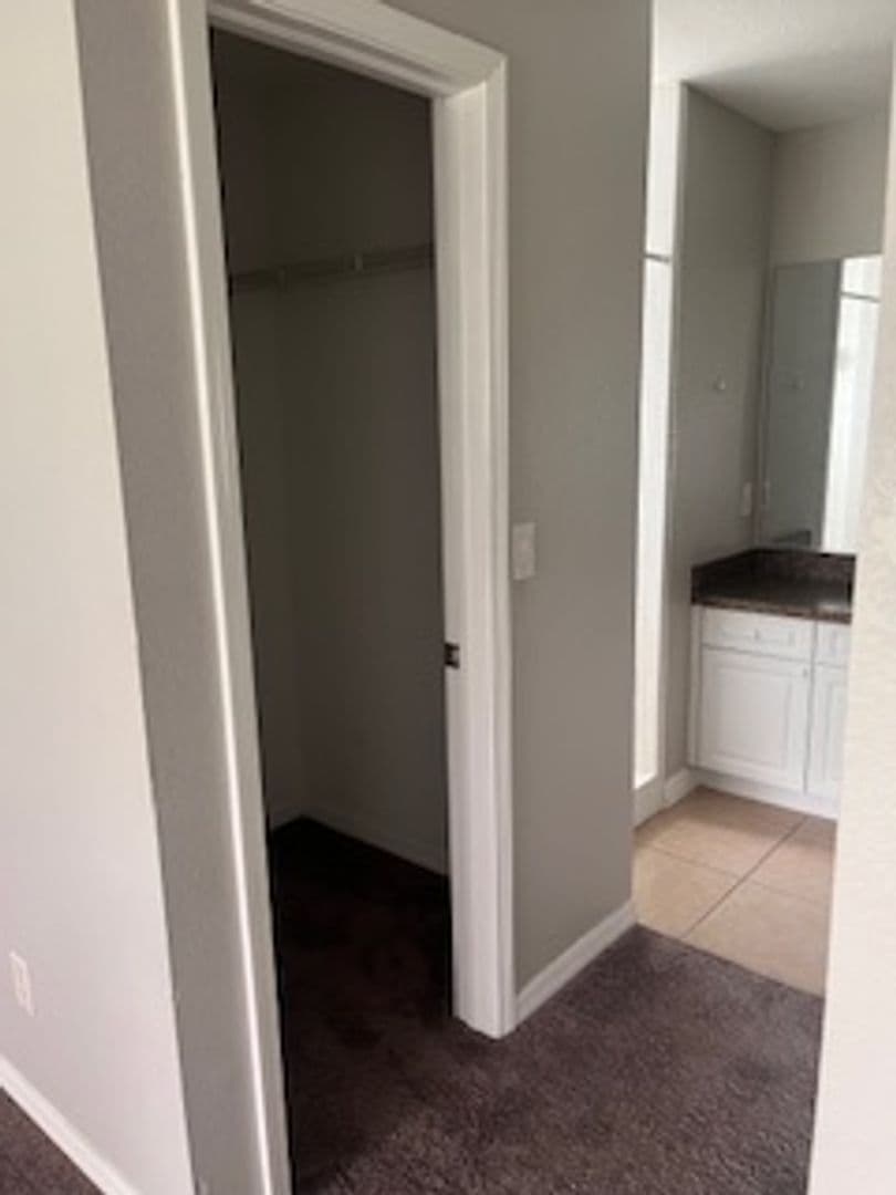 Plant City House: 106 Drake Street