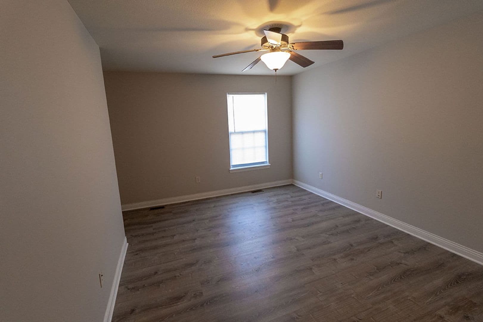 Columbia Apartment: 4700 Dehaven Dr