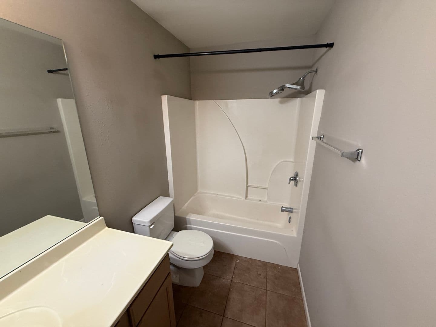 Columbia House: 4006 Snowy Owl Drive