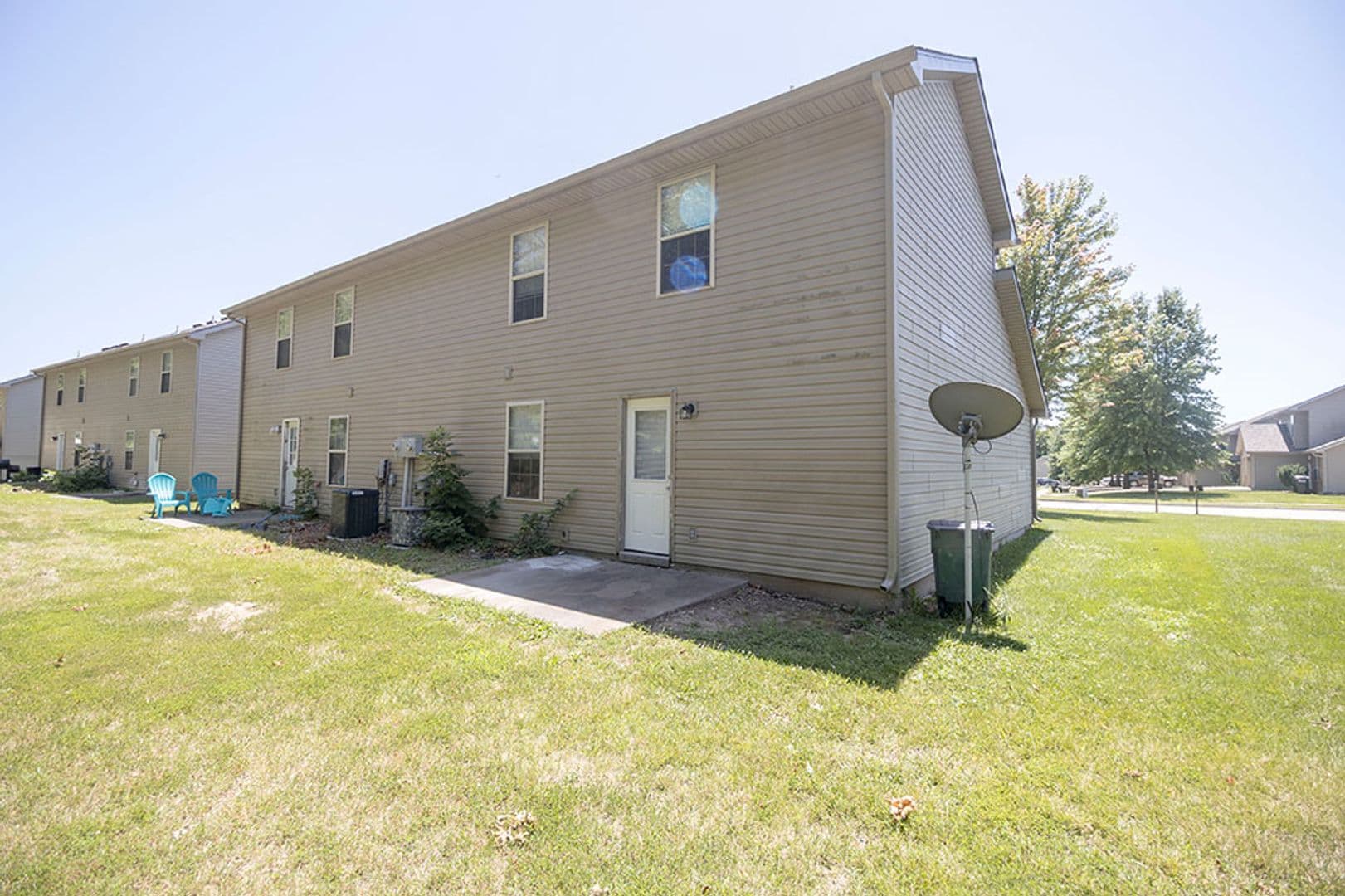 Columbia House: 1405 Greensboro Dr