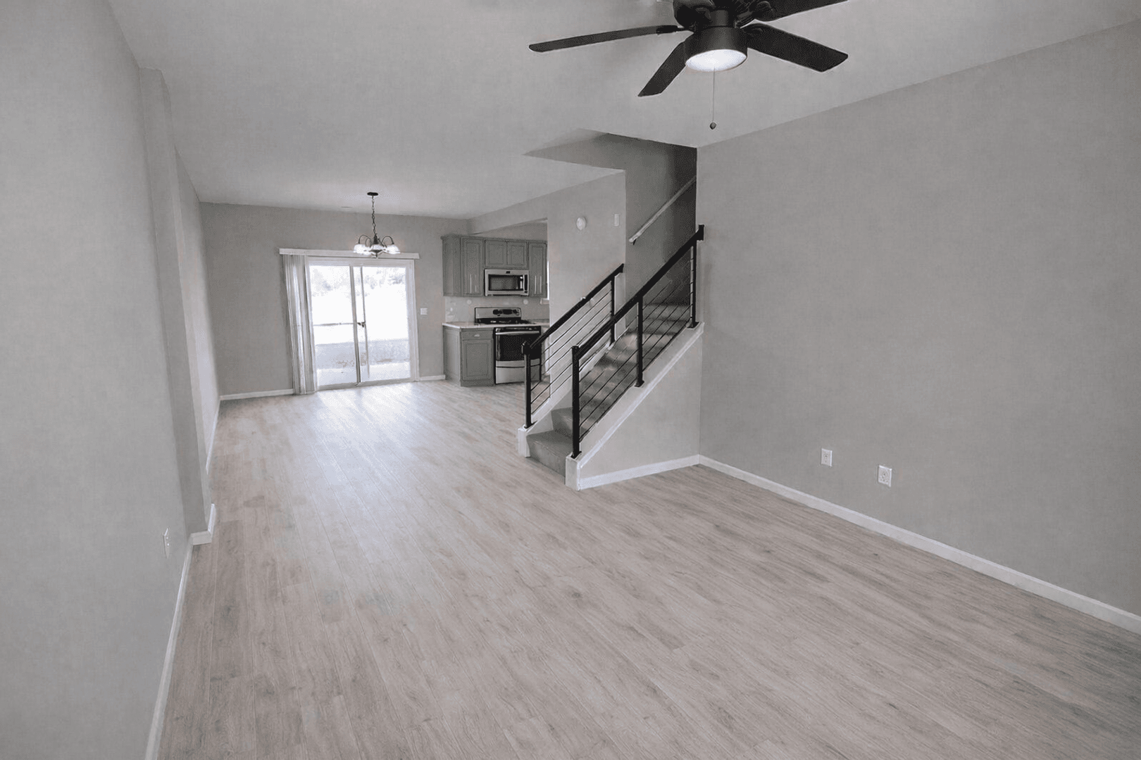 Columbia House: 5000 Derby Ridge Dr - 502
