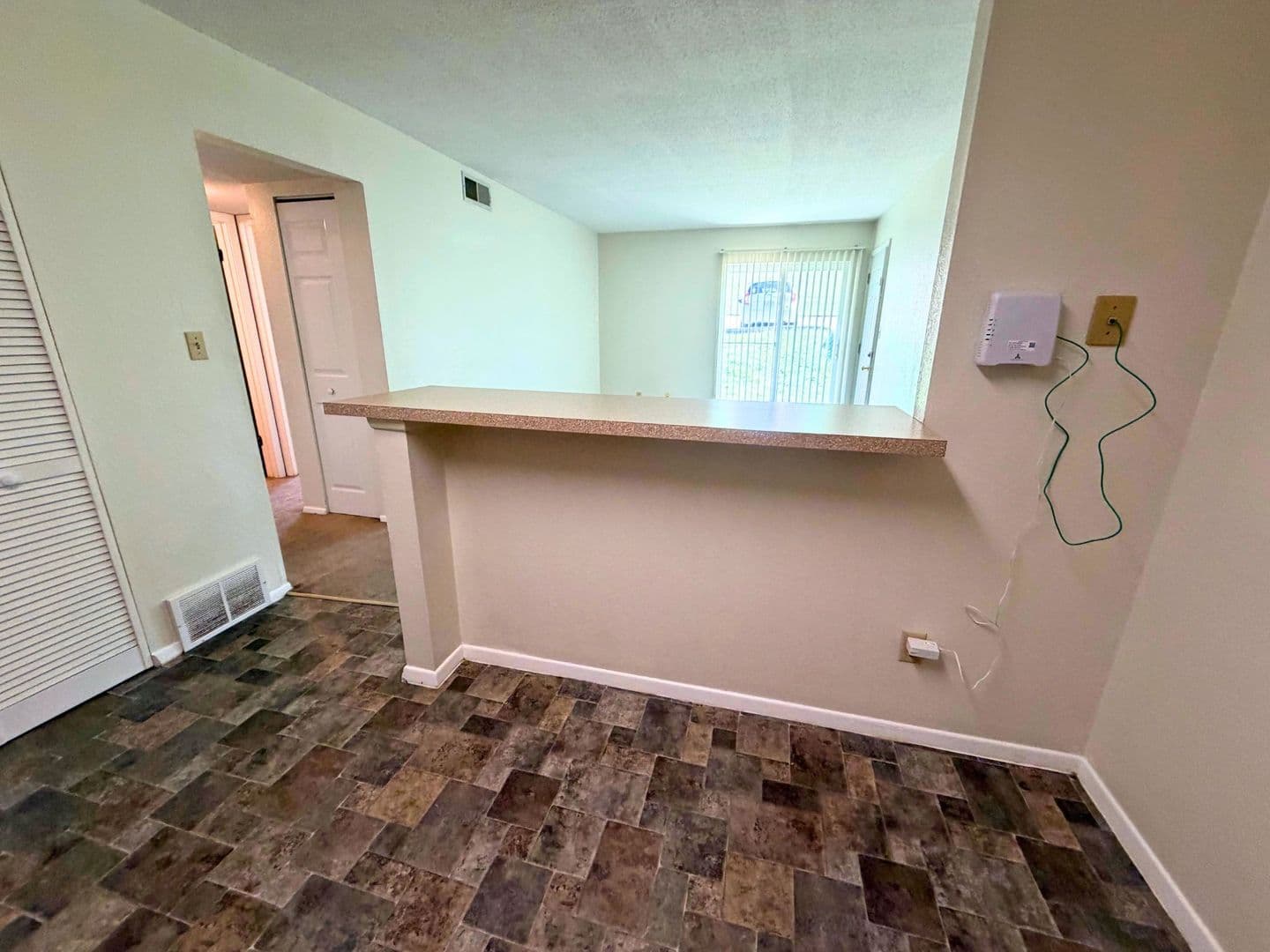 Jefferson City House: 819 Southwest Blvd I
