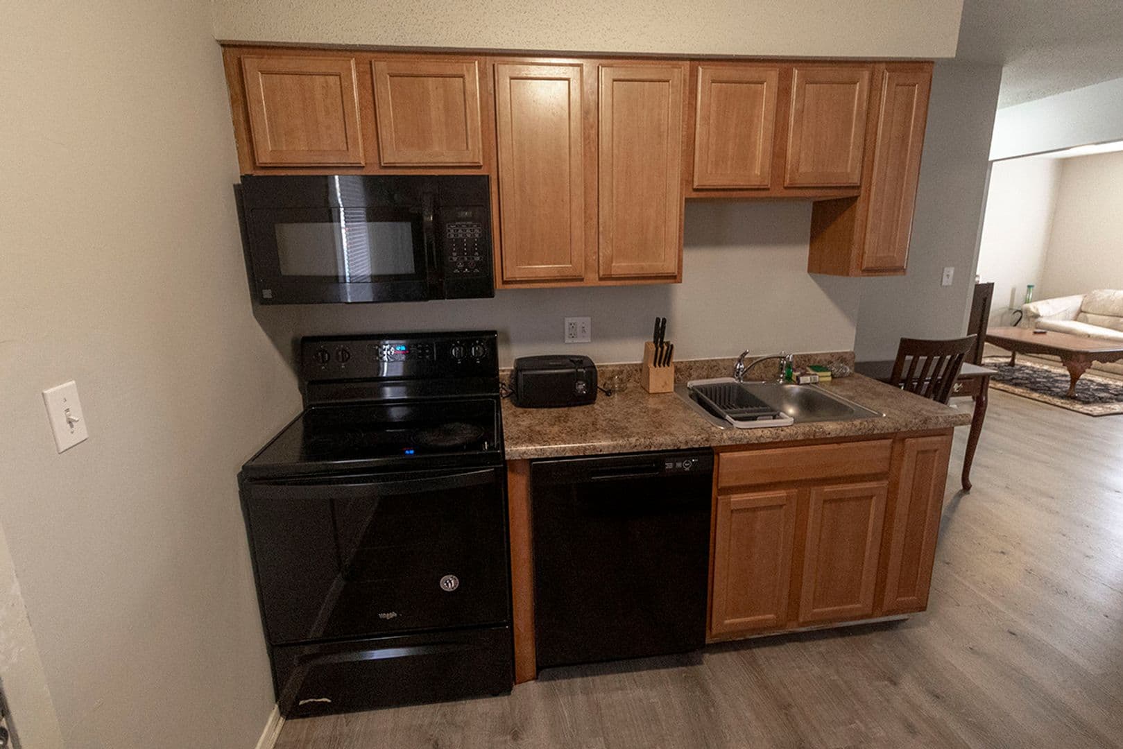 Columbia House: 204 Wheaton Ct