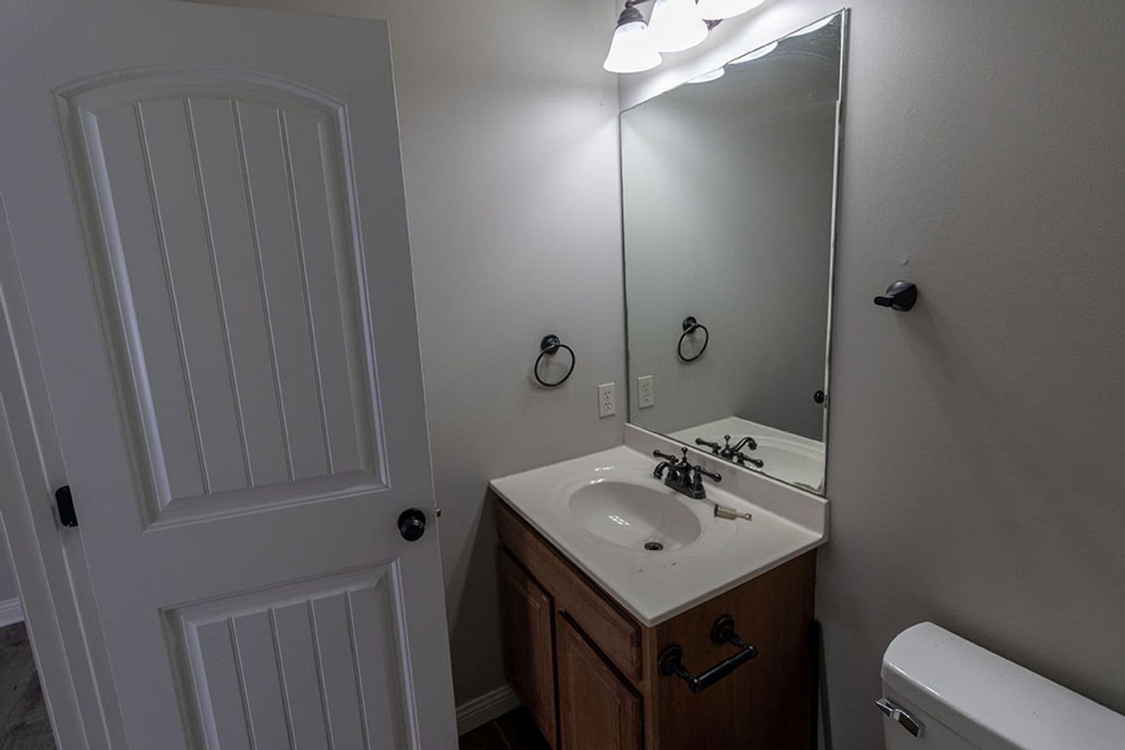 Columbia Apartment: 4700 Dehaven Dr