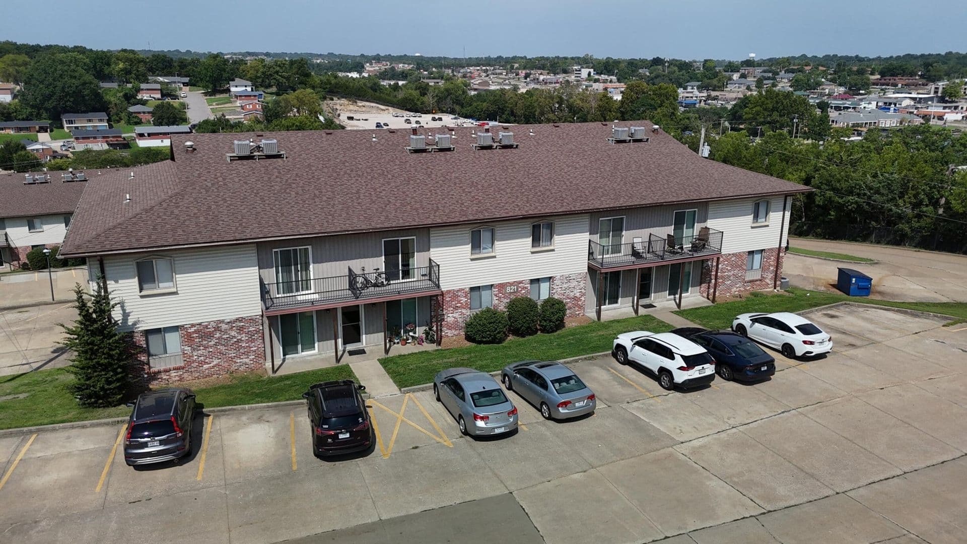 Jefferson City House: 821 Southwest Blvd S
