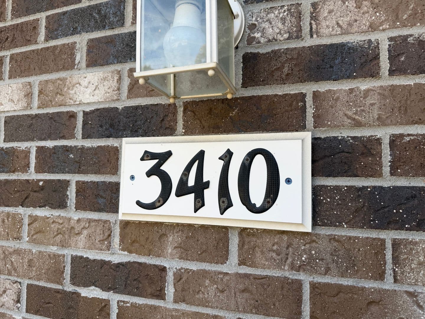 Columbia House: 3410 St. Charles Rd