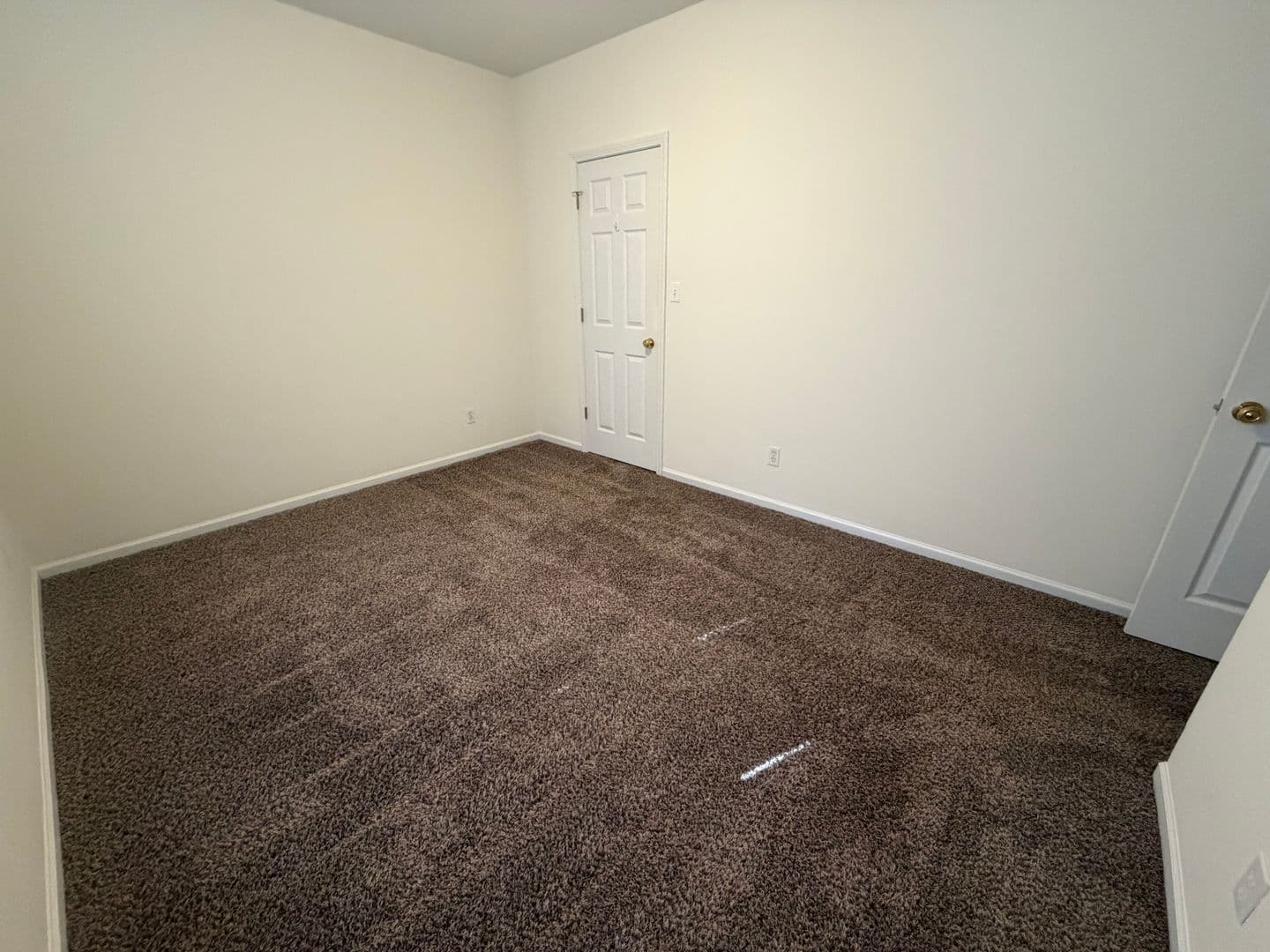 Columbia House: 3410 St. Charles Rd