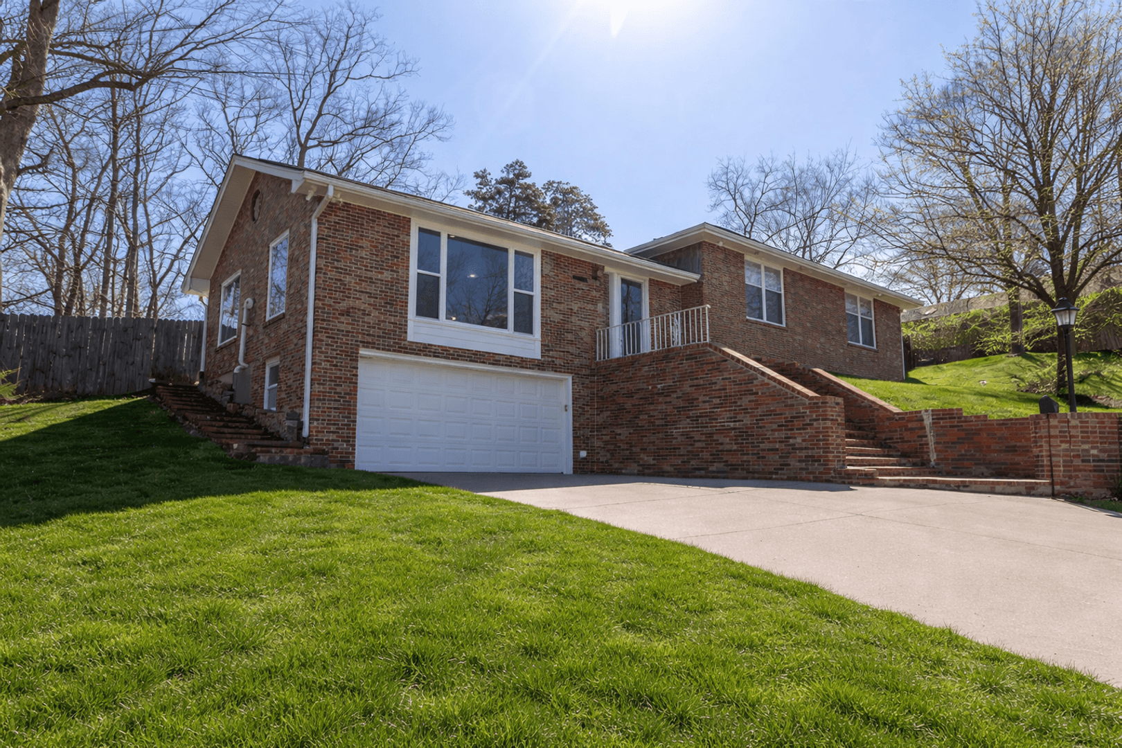 Columbia House: 2500 Bluff Blvd