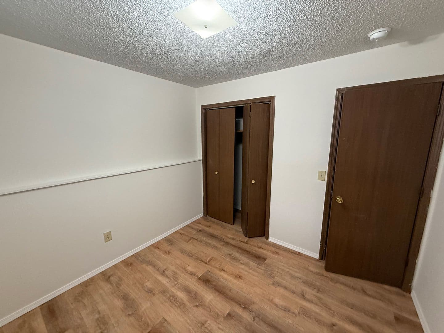 Columbia Apartment: 420 N East Park Ln