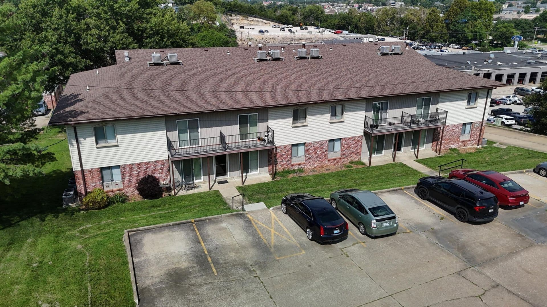 Jefferson City House: 819 Southwest Blvd F
