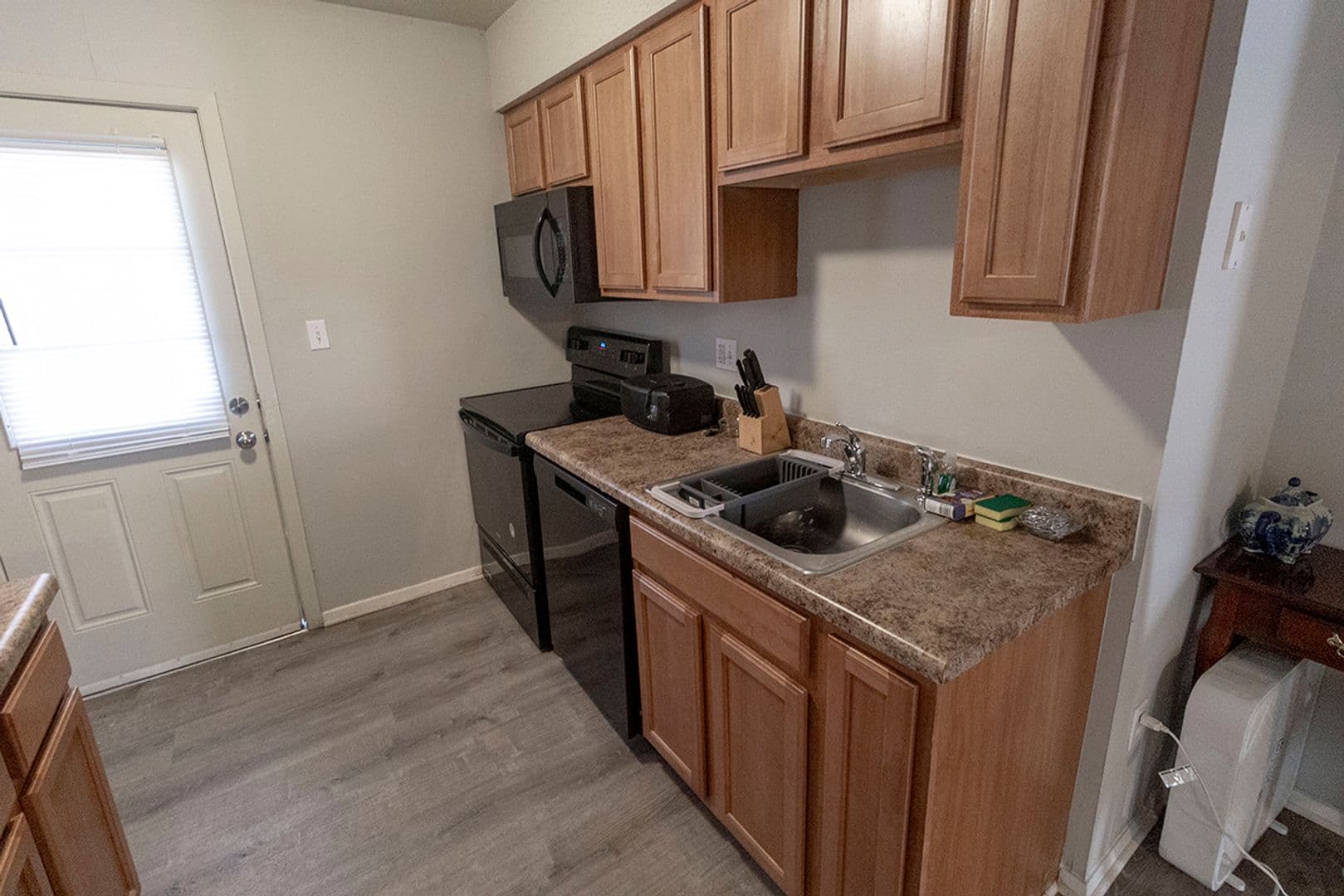 Columbia House: 204 Wheaton Ct