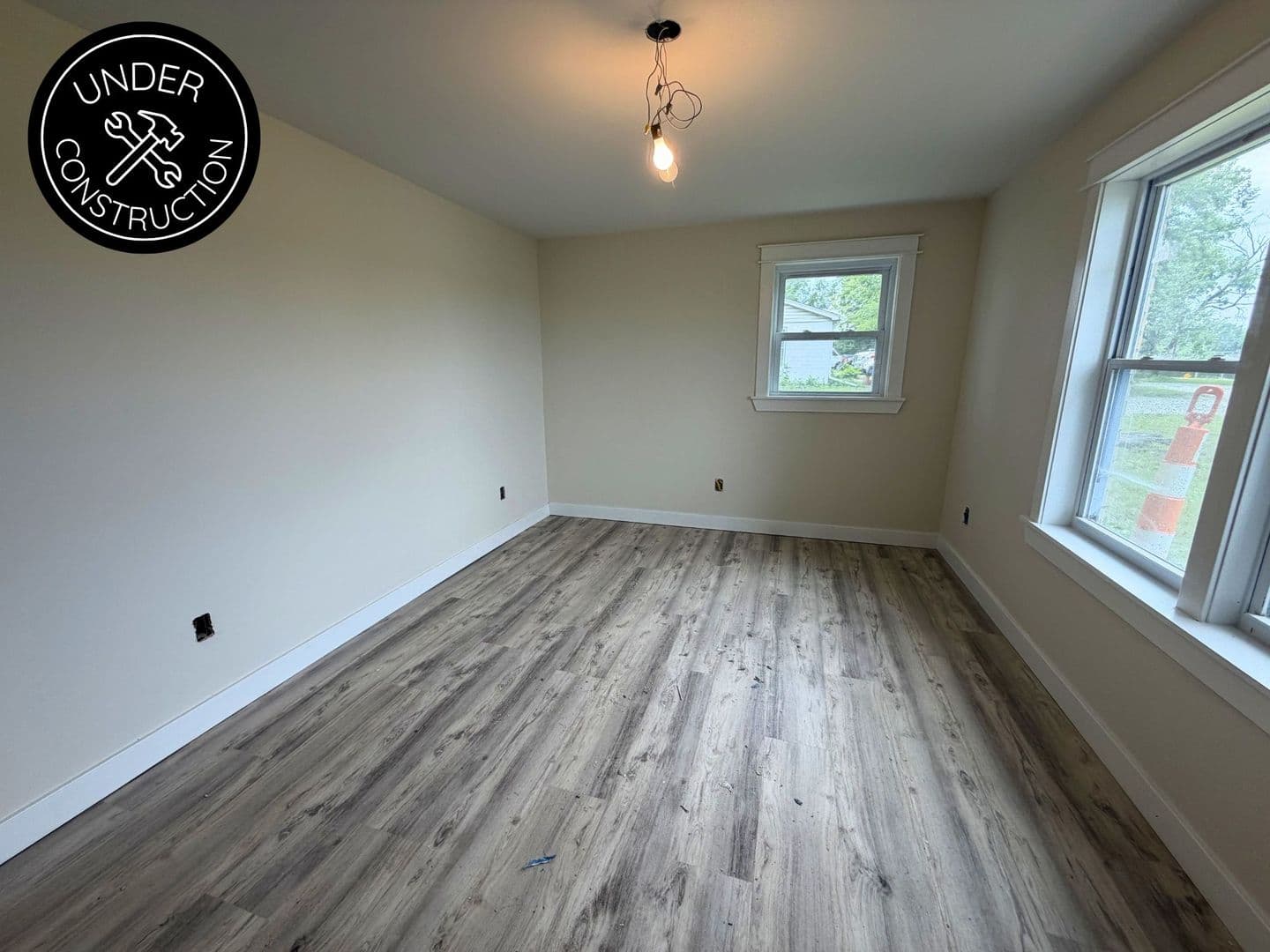 Columbia House: 2800 Mexico Gravel Rd
