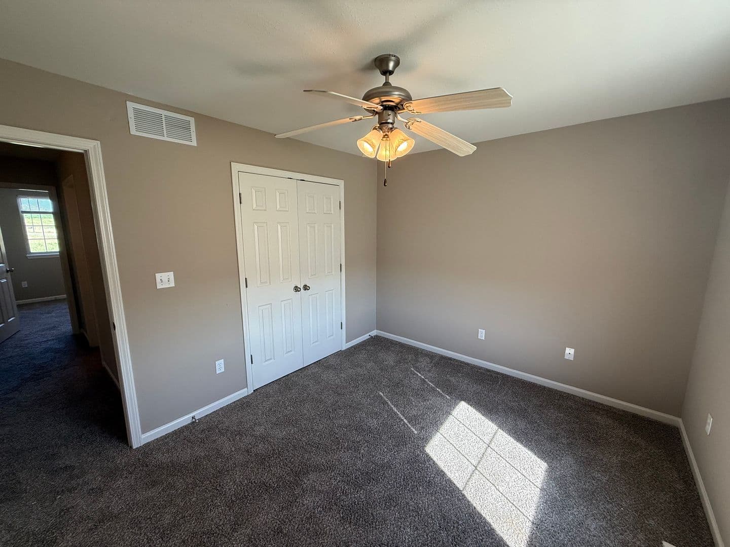 Columbia House: 214 Arctic Wolf Ct
