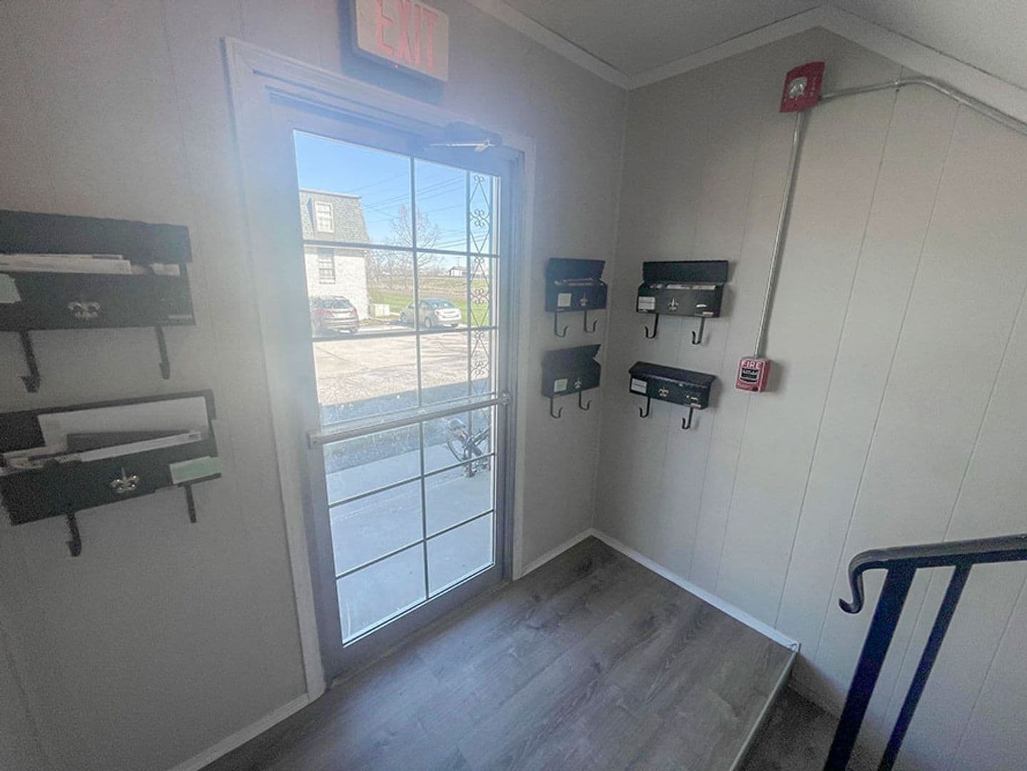 Columbia Apartment: 3408 Balboa Ln #31