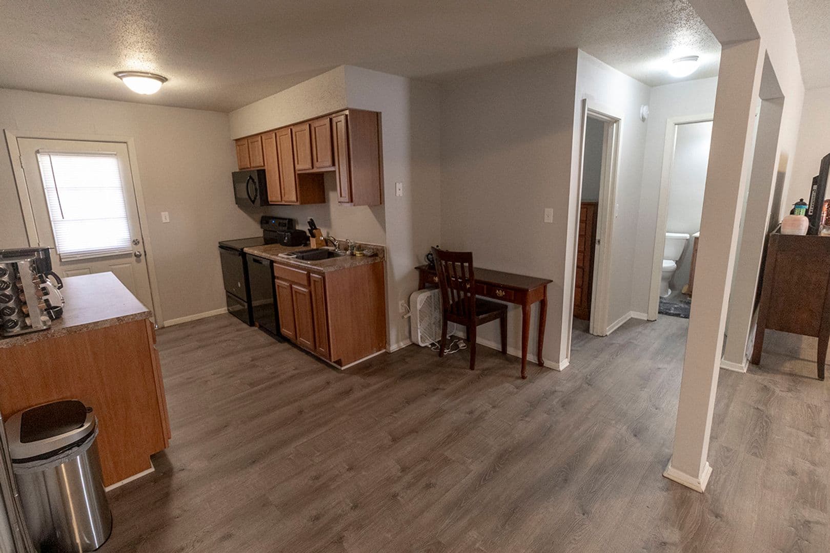 Columbia House: 204 Wheaton Ct