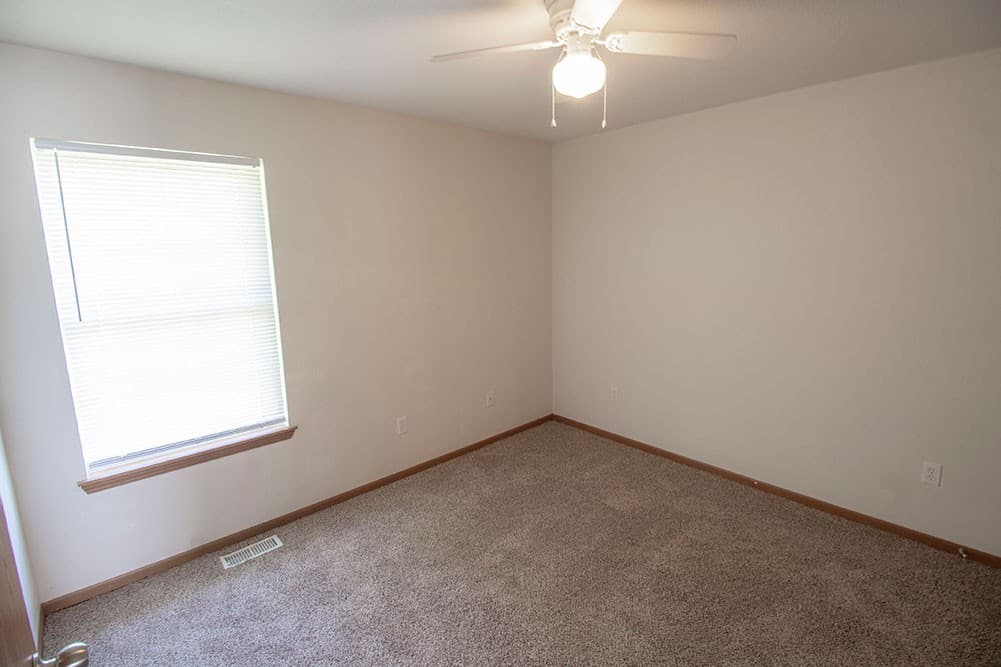 Columbia House: 1529 Bodie Dr.