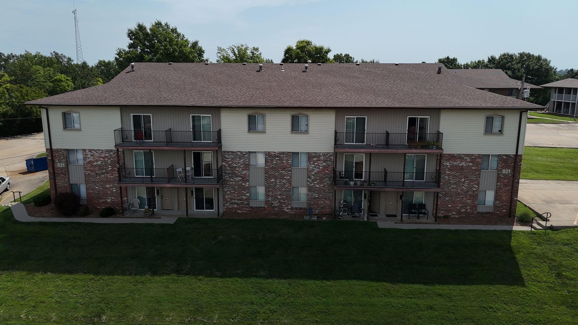 Jefferson City House: 821 Southwest Blvd J