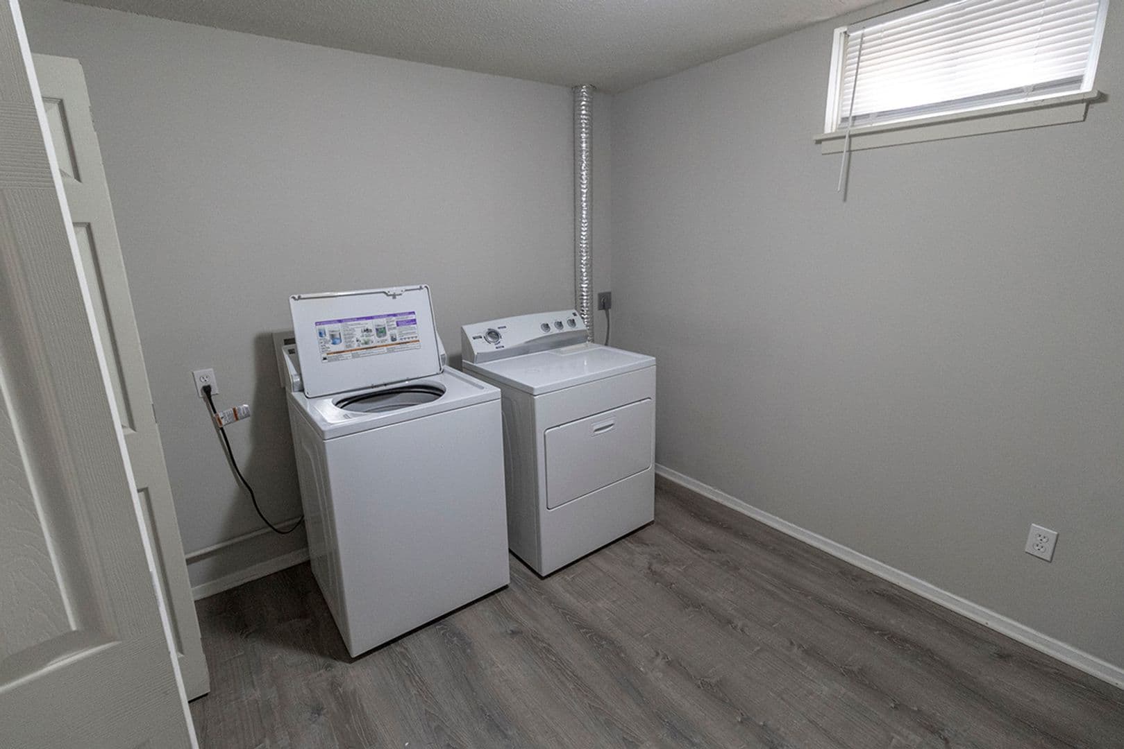 Columbia House: 204 Wheaton Ct