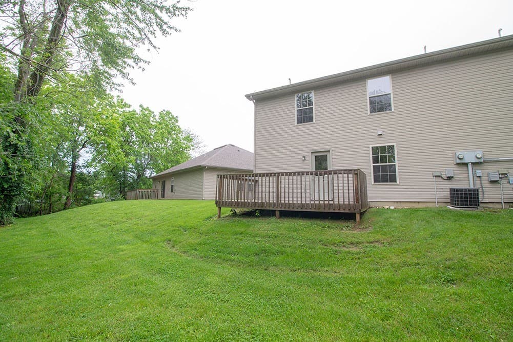 Columbia House: 2119 Ballenger Ln